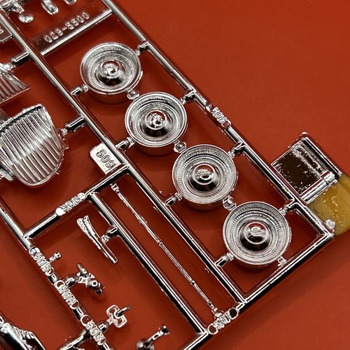 41 Plymouth Coupe AMT Chrome Bumpers Wheels Mirror Model Parts 1:25 New L3 - Bild 9 von 12