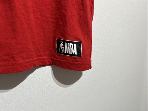 NBA - Kids/Youth Chicago Bulls Size 12 Unisex Tee - G/VGC - Red - Go Bulls ! - Picture 3 of 7