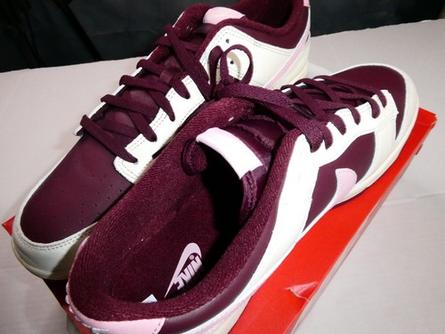 Nike Dunk Low ""San Valentino"" 2023 DR9705-100, taglia 15 uomo, nuove/deadstock - Foto 13 di 15