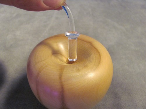 Authentic Aspen Wood wooden apples(red and natural)with glass stems 31 - Picture 7 of 9
