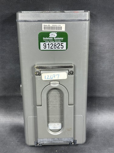 Fluke 99 Scopemeter Series II 50Hhz - Works - Corroded Battery Compartment - Picture 7 of 13