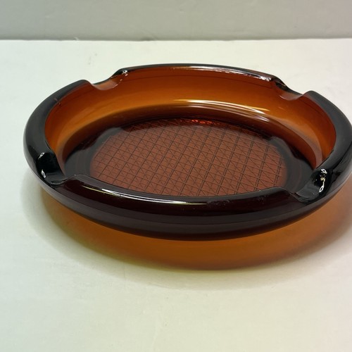 8” Large Thick Glass Amber Ashtray - Waffle Diamond Heavy Bottom - Picture 5 of 7