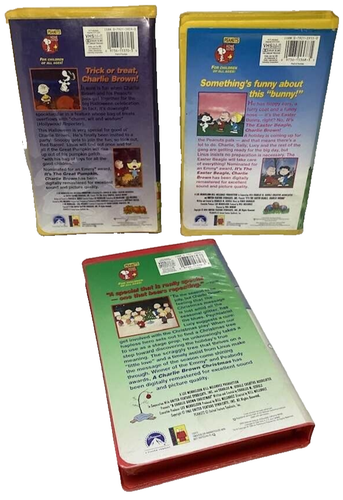 VHS Peanuts Classic Charlie Brown Christmas Great Pumpkin Easter Beagle Clam Vtg - Picture 3 of 16
