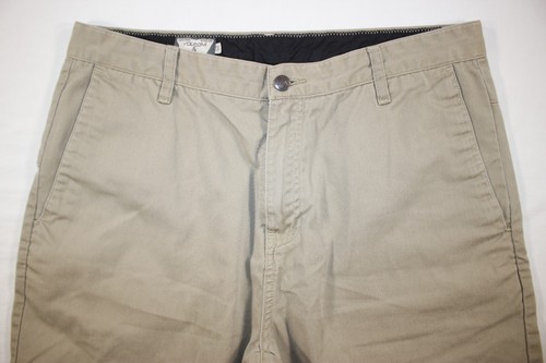 Volcom Shorts Men's 34 True To This Chino 10" inch Inseam Slim Beige - Picture 2 of 9
