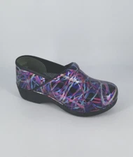 8028 Dansko Womens XP 2.0 Ribbon Patent Leather Clog Size 39 EU 8.5-9 US