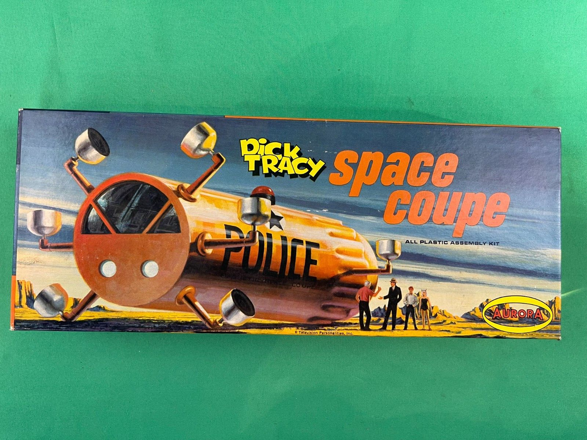 Original 1968 Aurora Issue DICK TRACY Space Coupe in