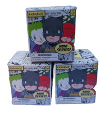 KIDROBOT DC UNIVERSE 3" MINI SERIES FIGURES (LOT OF 3) BRAND NEW SEALED