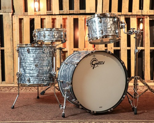 Gretsch Brooklyn Sky Blue Pearl Nitron Drum Set - 14x22, 9x13, 16x16, 5.5x14