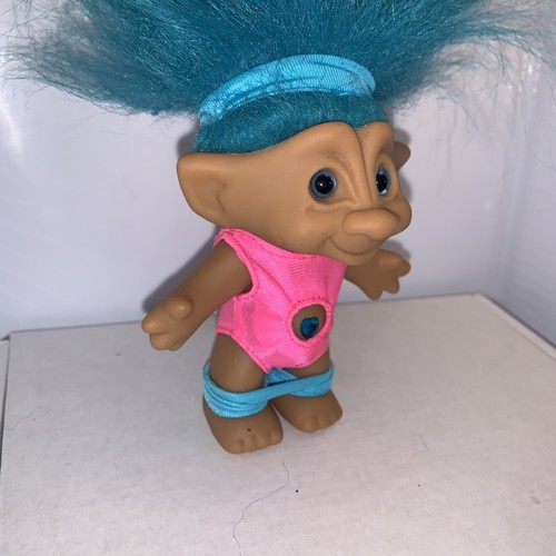 Vintage 4” Troll Doll ACE TREASURE TROLL Workout Blue Heart Wishstone Jewel - Picture 8 of 13
