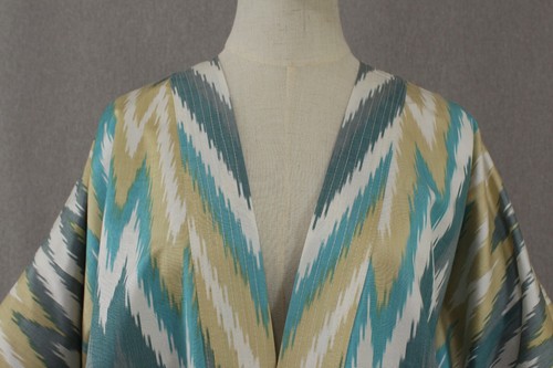 Uzbek silk ikat kaftan/Silk chapan/Ethnic abaya/Boho dress/Unisex kimono,robe - Picture 8 of 11