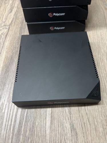 POLYCOM PANO 2201-29400-001 WIRELESS CONTENT SHARING DEVICE - Picture 3 of 6