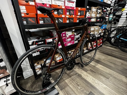 Custom 24K Gold & Diamonds Pinarello - Picture 6 of 10