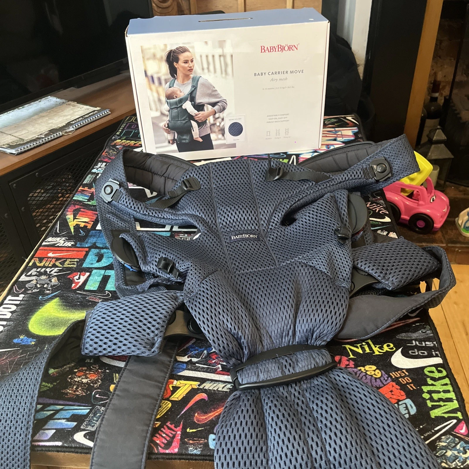 BabyBjorn Baby Carrier Move Airy Mesh 0-15 Months x Navy Blue
Opens in a new window or tab