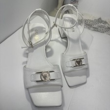 Guess Women  s Rippa Textured Platform White Sandals High Block Heels   Size: 6M