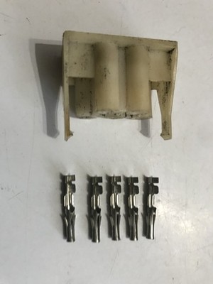 FORD ESCORT MK1 & TRANSIT  Wiper, Heater, Light  etc Loom Plug ￼