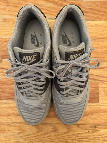 Nike Air Max 90 Essential Wolf Grey SZ 8 Only Tried On Wore Outside Once EC - Picture 2 of 7