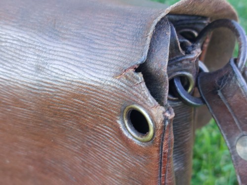 Antique Leather Cartridge Bag, Dogs Head Design, Country Sports Hunting Hand Bag - 第 21/24 張圖片