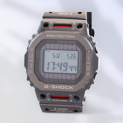 Casio G-Shock GMW-B5000TVA-1JR Men's LCD Titanium Watch Casio G-Shock GMW-B5000TVA-1JR Men's LCD Titanium Watch