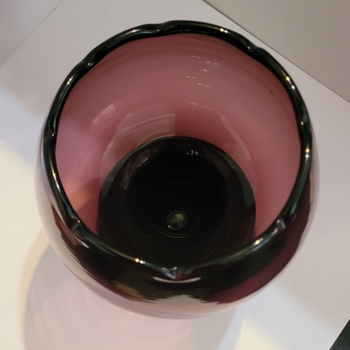 7.25" Blenko Stunning Amethyst Ruffled Handblown Glass Vase R2 - Picture 3 of 12