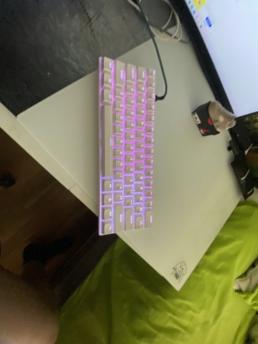 Royal Kludge RKG1 Keyborad With Akko V3 Creamy Purple Switches. - Picture 2 of 3