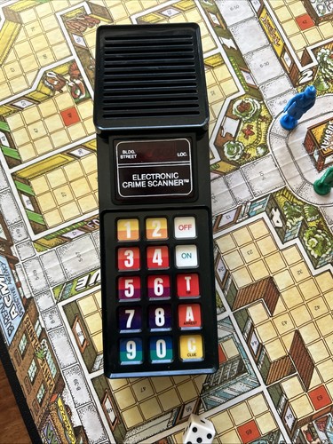 VTG 1979 Stop Thief Board Game WORKS Electronic Cops Robbers Detective COMPLETE - Picture 7 of 22