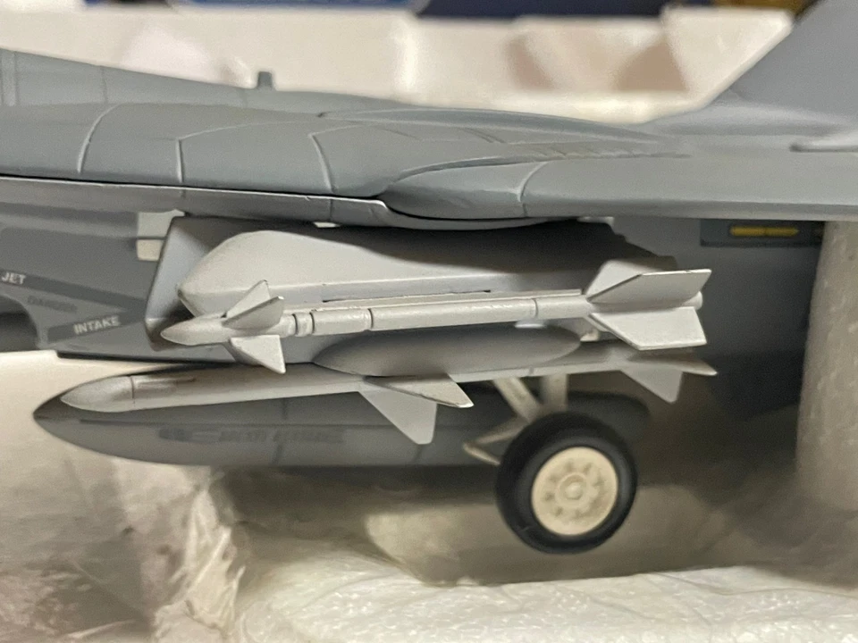 franklin mint diecast 1/48 f-14 f-15 f-16 - Immagine 2 di 4