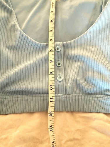 Damengröße XS Alo bauchfreies Oberteil babyblau gebraucht, in einwandfreiem Zustand - Bild 11 von 11