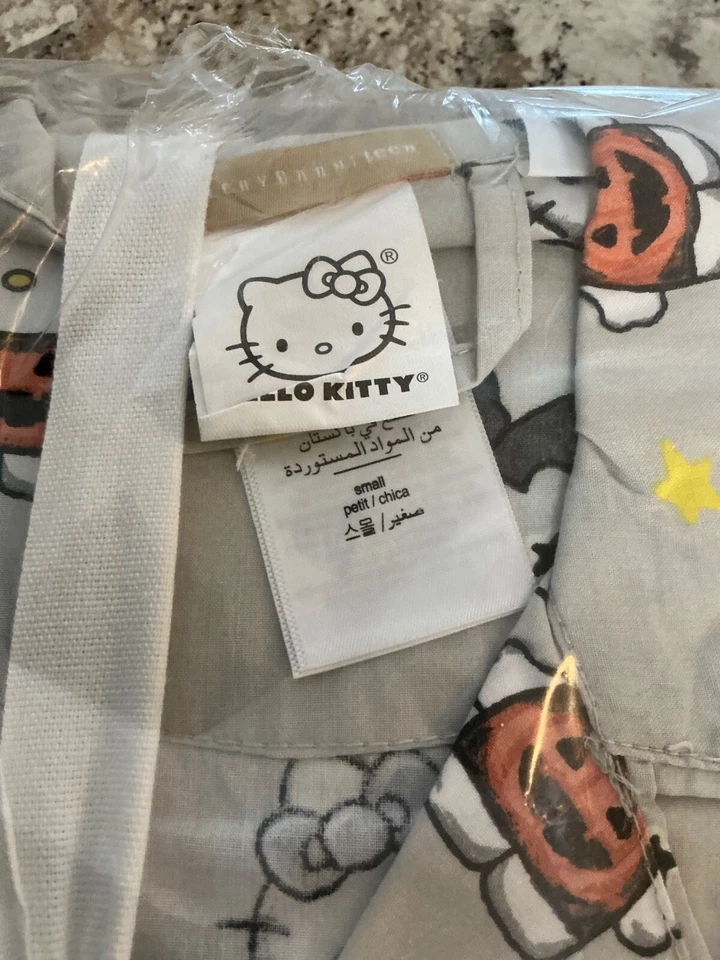 Pottery Barn Teen Hello Kitty Halloween Loose Fit Pajama Gray size small - Image 2 of 2