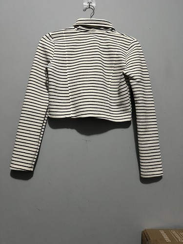 Girls KNIT WORKS Black White Striped Cropped Bolero Long Sleeve Jacket Size 16 - Picture 2 of 12