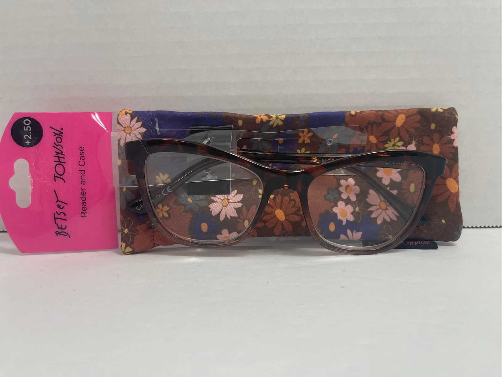 ❤️BETSEY JOHNSON ❤️ TORTOISE +2.50 Readers Glasses w  CASE New!