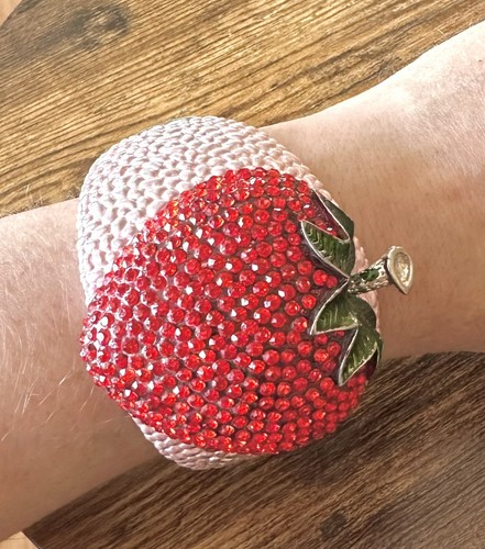 Rhinestone Bangle Strawberry Hinged Bracelet Chunky - Picture 4 of 6