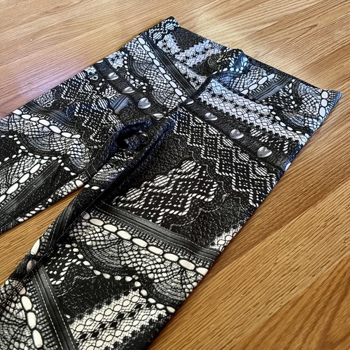 NWT! Terez Printed Leggings - Picture 4 of 5
