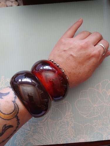 Vintage Posten Menge 2 Manschette Armband Kunststoff Lucite gewölbt Faux Schildpatt Designer - Bild 5 von 12