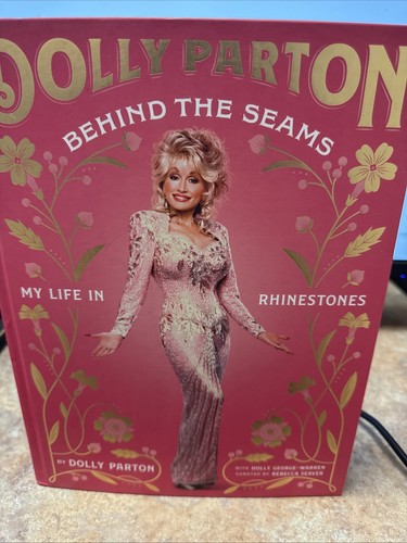 Dolly Parton: Behind the Seams – My Life in Rhinestones - Picture 4 of 5