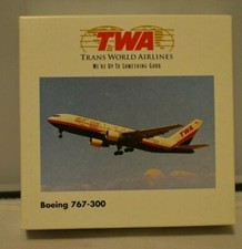 1//500 Herpa 510264 TWA Trans World Airlines B707-300 N18709 1960s Twin Globe