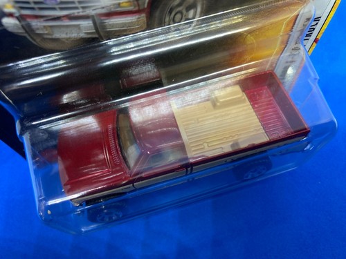 Matchbox Jurassic World Ford F-150 Chevy Silverado Jeep Wagoneer Jeep Gladiator - Bild 25 von 48