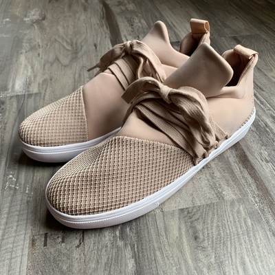 lancer lace up sneaker