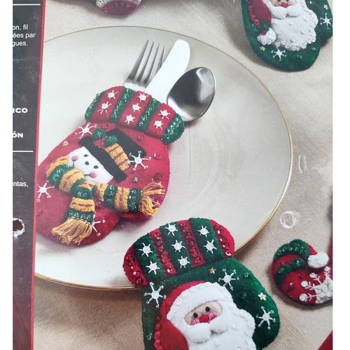 Bucilla 08 Felt Utility SILVERWEAR HOLDER Kit 86156 Mittens Santa Set of 6 4"x6" - Picture 6 of 9