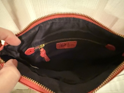 Elliott Lucca Leather 3 Zipper Crossbody Adjustable Strap Preloved  - Picture 7 of 8