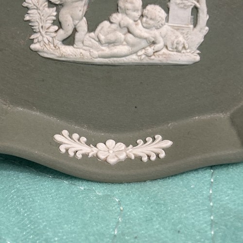 Vintage Wedgewood Jasper Sage Green Trinket Cupid Cupids Dish - Picture 3 of 10