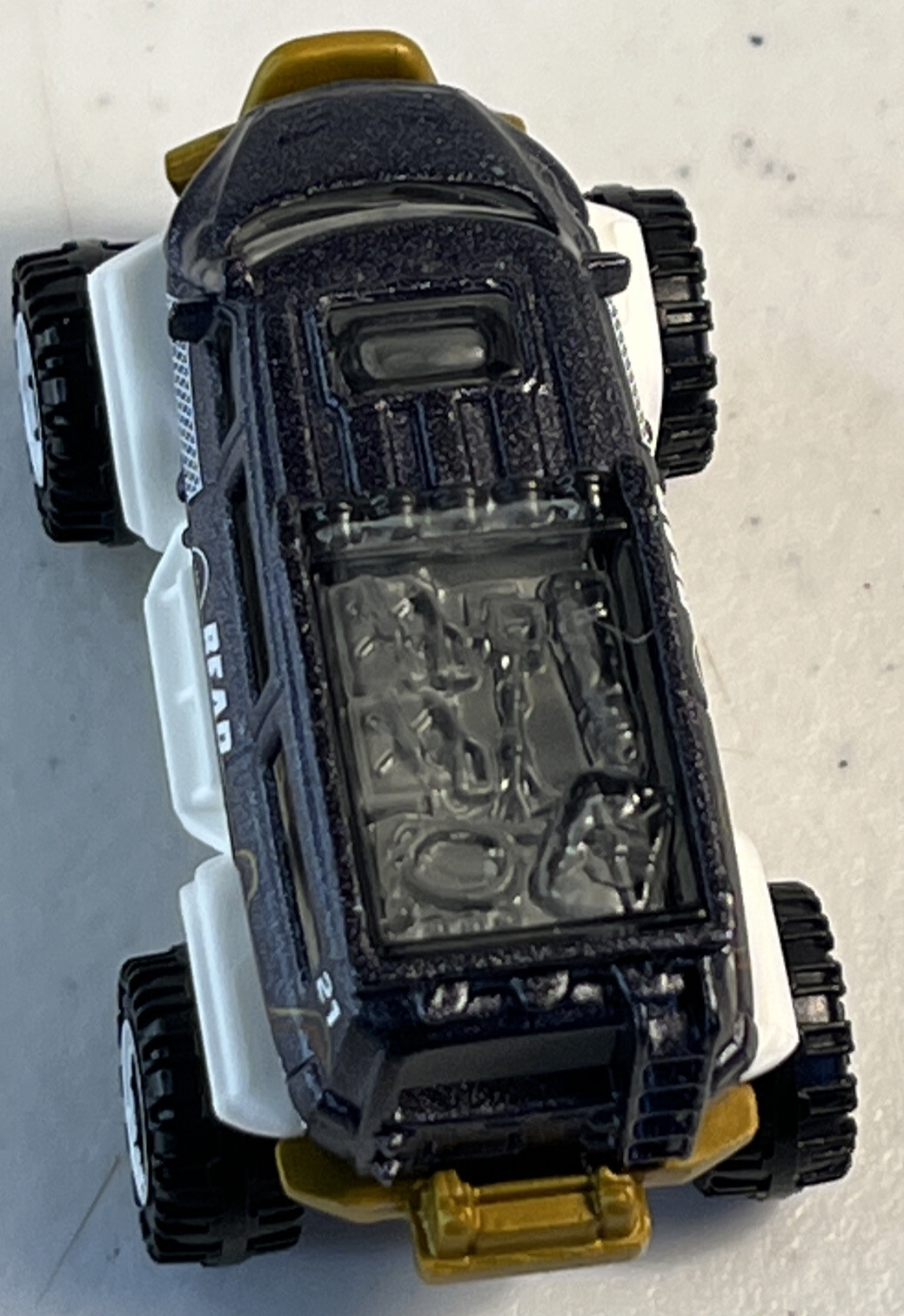 Picture 5 of 6