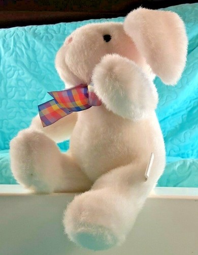 2 Hallmark Bunny Rabbit Plush Toys Sitting Stuffed Animals 7"-10" Easter - Picture 6 of 12