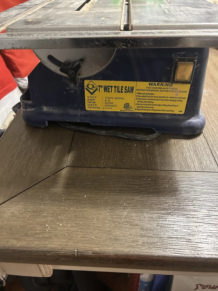 Sierra para azulejos húmeda con 7 pulgadas Hoja Foto 3 de 3