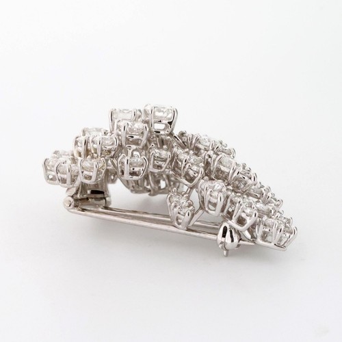 5.00 TW Diamond Floral Brooch Pin Platinum 1.40" Ladies Vintage Estate - Picture 6 of 9