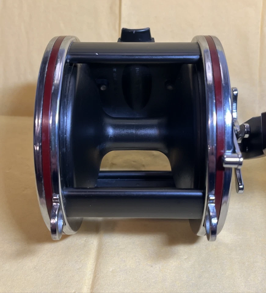 Penn 349H Master Mariner w/ Newell Wahoo Special Kit Fishing Reel Carbontex Drag - Image 4 of 4