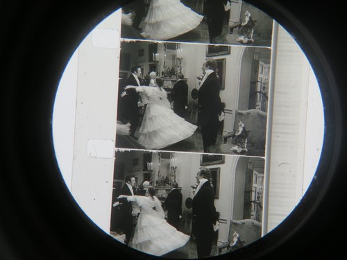 16mm THE LADY WITH A LAMP (1951) British historical B/W Feature Film. - Picture 5 of 16