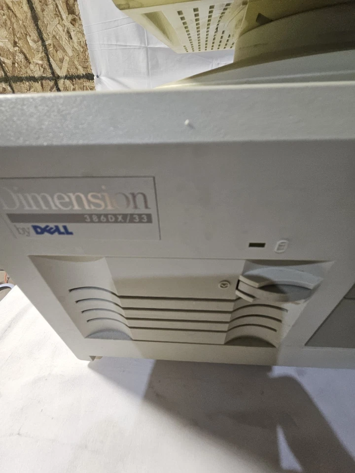 Dell Dimension 386DX/33 486 Retro DOS Windows Gaming Computer 3.5FD Powers Posts - Image 2 of 4