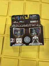 Battlestar Galactica Series 1 Minimates 2-Pack: Adama & Razor Cylon H58