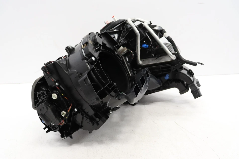 Volvo XC40 2019-2022 climatizador calefacción soplador carcasa del motor OEM 32130491 Foto 4 de 4