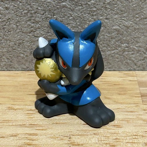 Pokémon Kids Lucario Finger Puppet Retro Rare - Picture 2 of 6